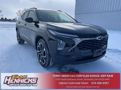 Used 2025 Chevrolet Trax RS