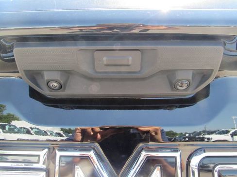 Used 2024 GMC Sierra 1500 Elevation w/ Elevation Premium Package AWD/4WD image 27