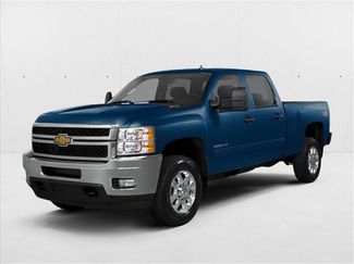 Used 2011 Chevrolet Silverado 2500 LT w/ Interior Plus Package AWD/4WD video 1
