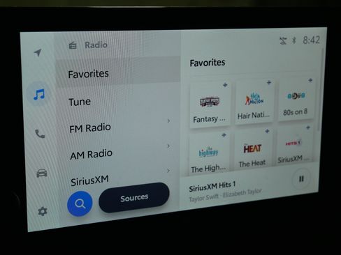 Used 2024 Toyota RAV4 XLE Premium w/ Weather Package AWD/4WD image 22