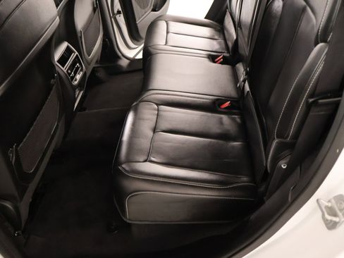 Used 2023 Jeep Grand Cherokee Limited image 12