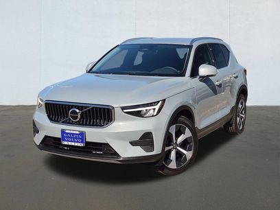 Certified 2024 Volvo XC40 B5 Core w/ Protection Package Premier