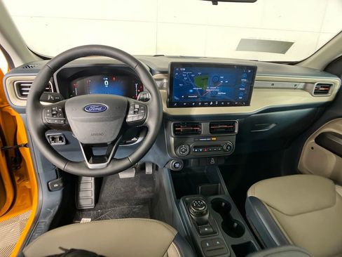 New 2026 Ford Maverick Lariat image 7