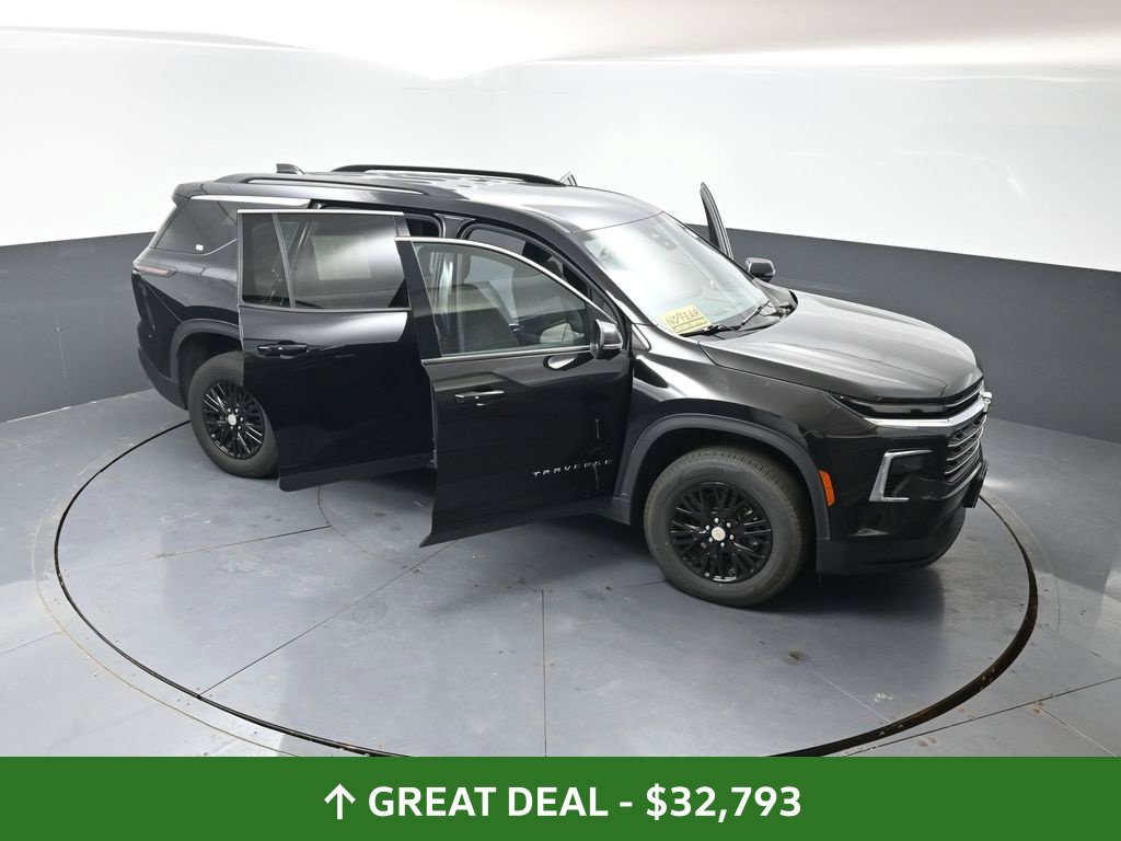 Used 2024 Chevrolet Traverse LT FWD image 67