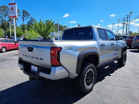 New 2026 Toyota Tacoma TRD Off-Road AWD/4WD image 6