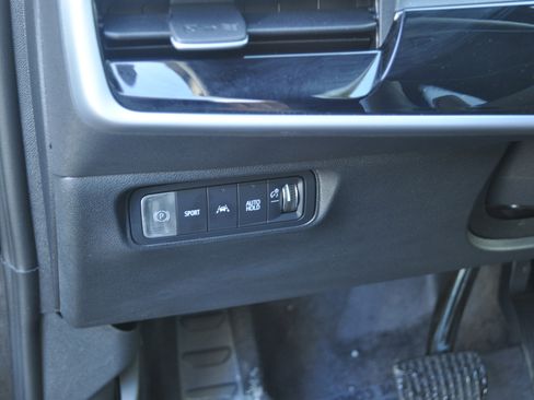 Certified 2024 Honda Prologue Elite image 19