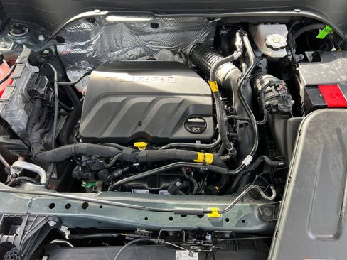 Used 2025 Chevrolet Trax LT image 25