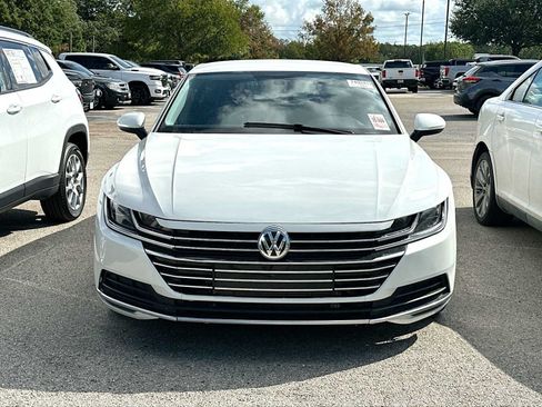 Used 2019 Volkswagen Arteon SE FWD image 2