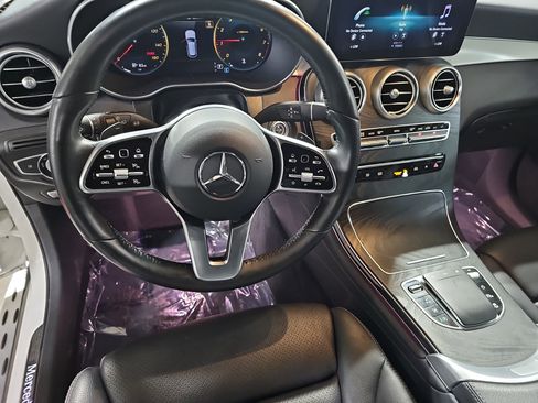 Used 2022 Mercedes-Benz GLC 300 4MATIC image 19