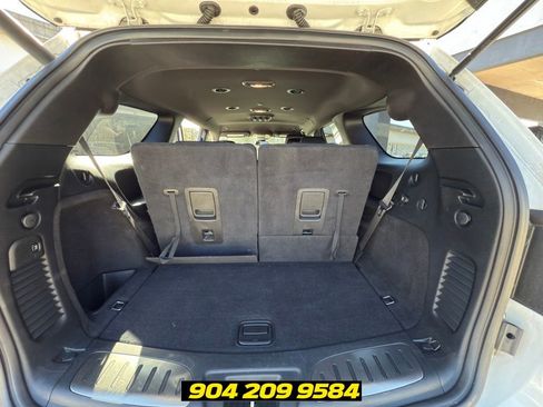 Used 2018 Dodge Durango SRT w/ Trailer Tow Group IV AWD/4WD image 46