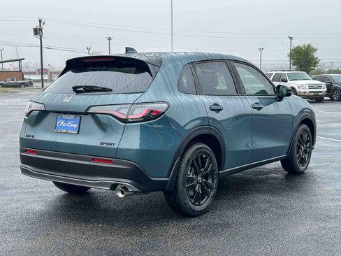 New 2026 Honda HR-V Sport image 6