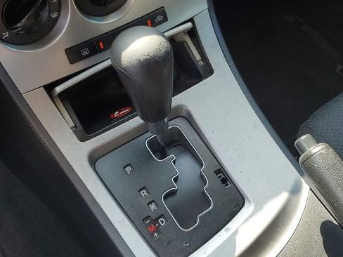 Used 2011 MAZDA MAZDA3 i Sport image 20