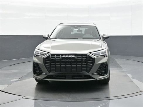 New 2025 Audi Q3 2.0T Premium image 2