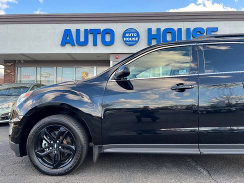 Used 2017 Chevrolet Equinox LT w/ Midnight Edition AWD/4WD image 38