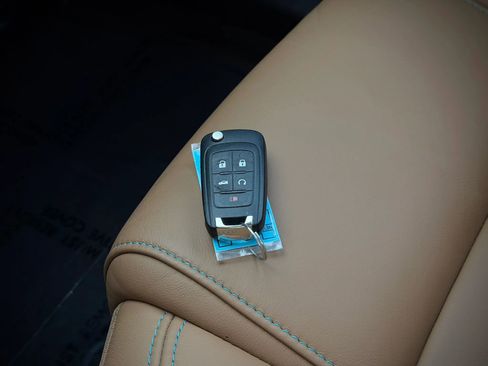 Used 2014 Buick LaCrosse Leather FWD image 15