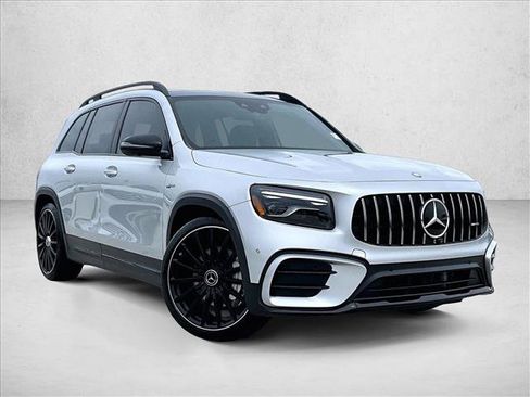 Certified 2024 Mercedes-Benz GLB 35 AMG AMG GLB 35 image 12