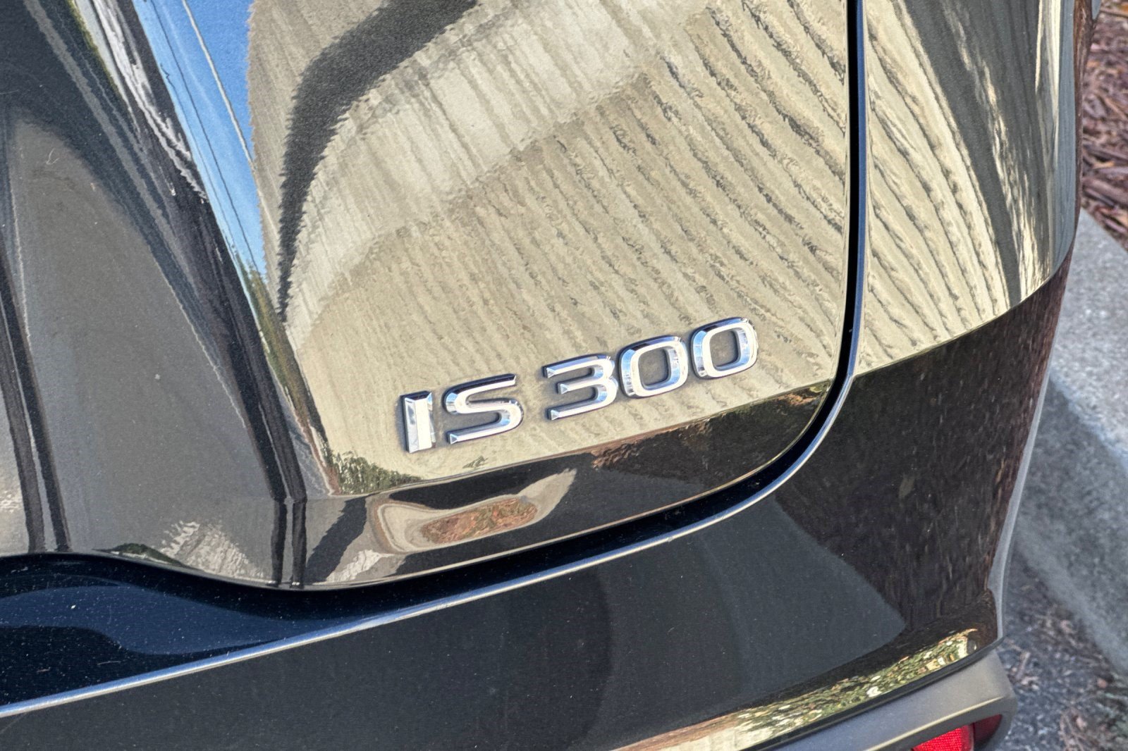 Used 2023 Lexus IS 300 w/ Comfort Package RWD image 37