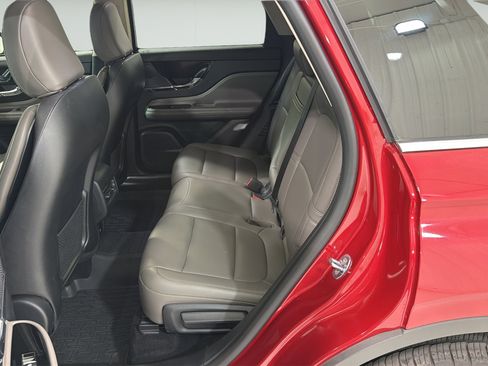 Used 2025 Lincoln Corsair FWD image 22