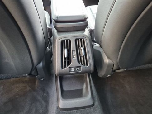 Used 2025 BMW X1 xDrive28i w/ Convenience Package AWD/4WD image 17