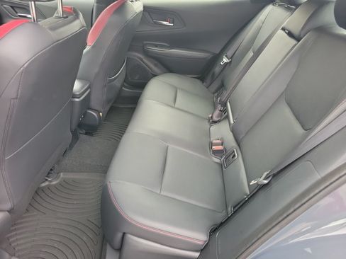 Used 2024 Toyota Prius Prime Premium w/ Advanced Technology Package FWD image 10