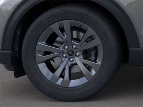 New 2025 Ford Explorer Active w/ Active Comfort Package image 19