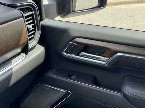 Certified 2024 Chevrolet Silverado 3500 High Country w/ High Country Premium Package image 36