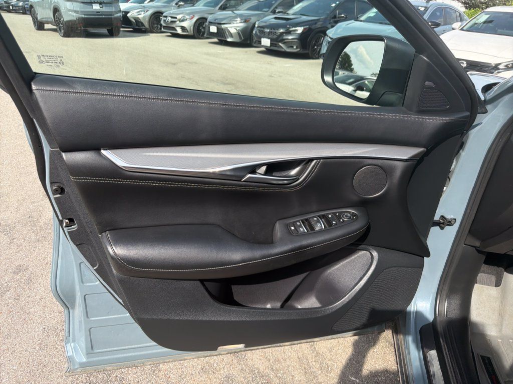 Used 2023 INFINITI QX55 Luxe w/ Cargo Package AWD/4WD image 14