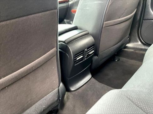 Used 2012 Honda Crosstour EX image 10