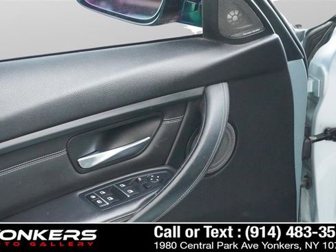 Used 2017 BMW M3 image 36