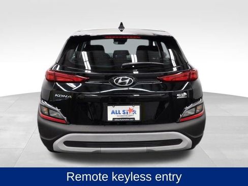 Used 2023 Hyundai Kona SE image 9