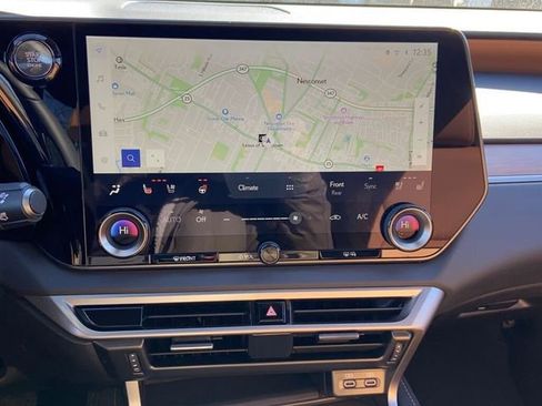 Used 2025 Lexus RX 350 Premium w/ Accessory Package (Z1) image 20