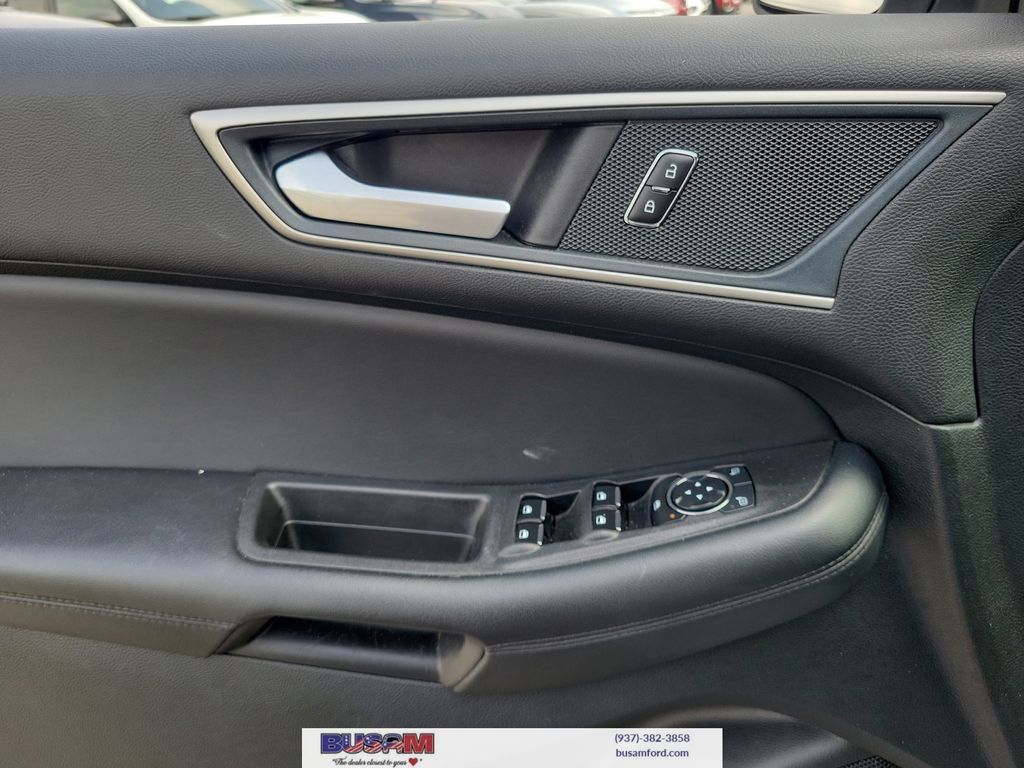 Used 2024 Ford Edge SEL AWD/4WD image 15
