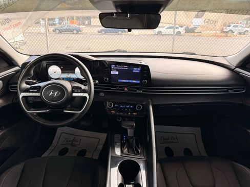 Used 2022 Hyundai Elantra SEL w/ Convenience Package image 27