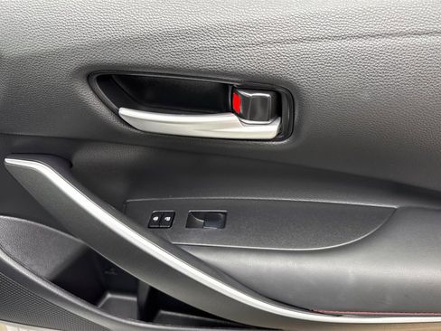 Used 2024 Toyota Corolla SE image 19