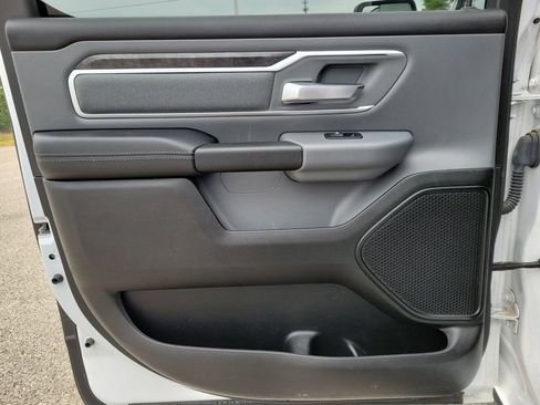 Used 2020 RAM 1500 Big Horn AWD/4WD image 10