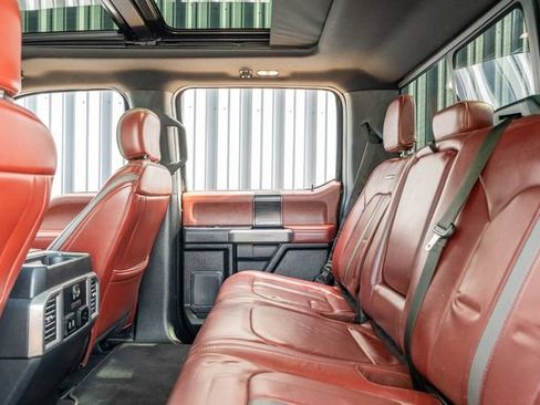 Used 2018 Ford F150 Platinum w/ Equipment Group 701A Luxury image 36