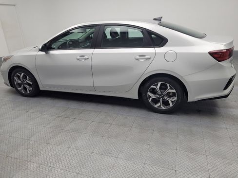 Used 2020 Kia Forte LXS image 3