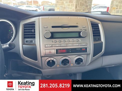 Used 2006 Toyota Tacoma PreRunner image 18