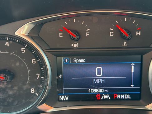 Used 2020 Chevrolet Equinox LT w/ Midnight Edition AWD/4WD image 15