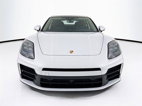 New 2025 Porsche Panamera 4 image 6