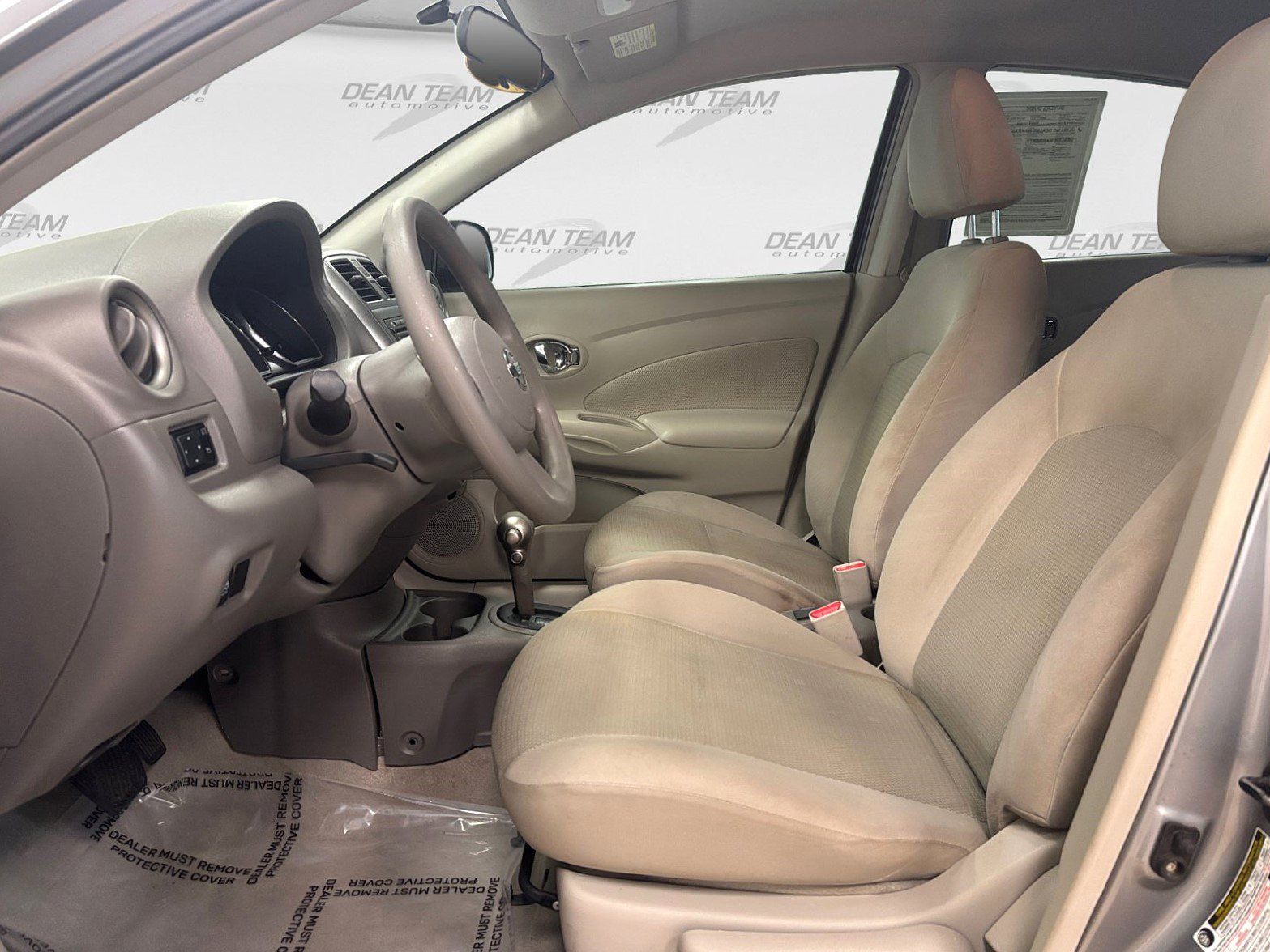 Used 2012 Nissan Versa FWD image 12