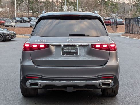 Used 2024 Mercedes-Benz GLS 450 4MATIC w/ AMG Line Exterior image 9