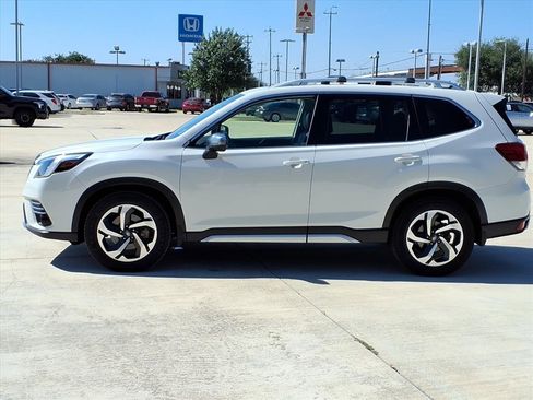 Used 2022 Subaru Forester Touring w/ Popular Package #3 image 6