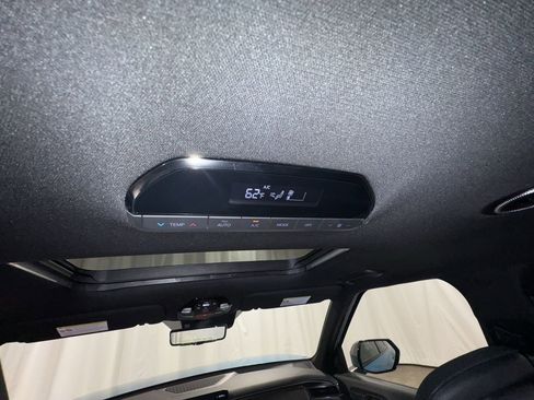 New 2026 Kia EV9 Land w/ Nightfall Edition Package image 29