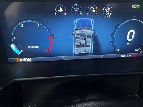 Used 2023 Ford F250 Lariat w/ Sport Appearance Package AWD/4WD image 9