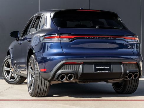 New 2026 Porsche Macan image 3