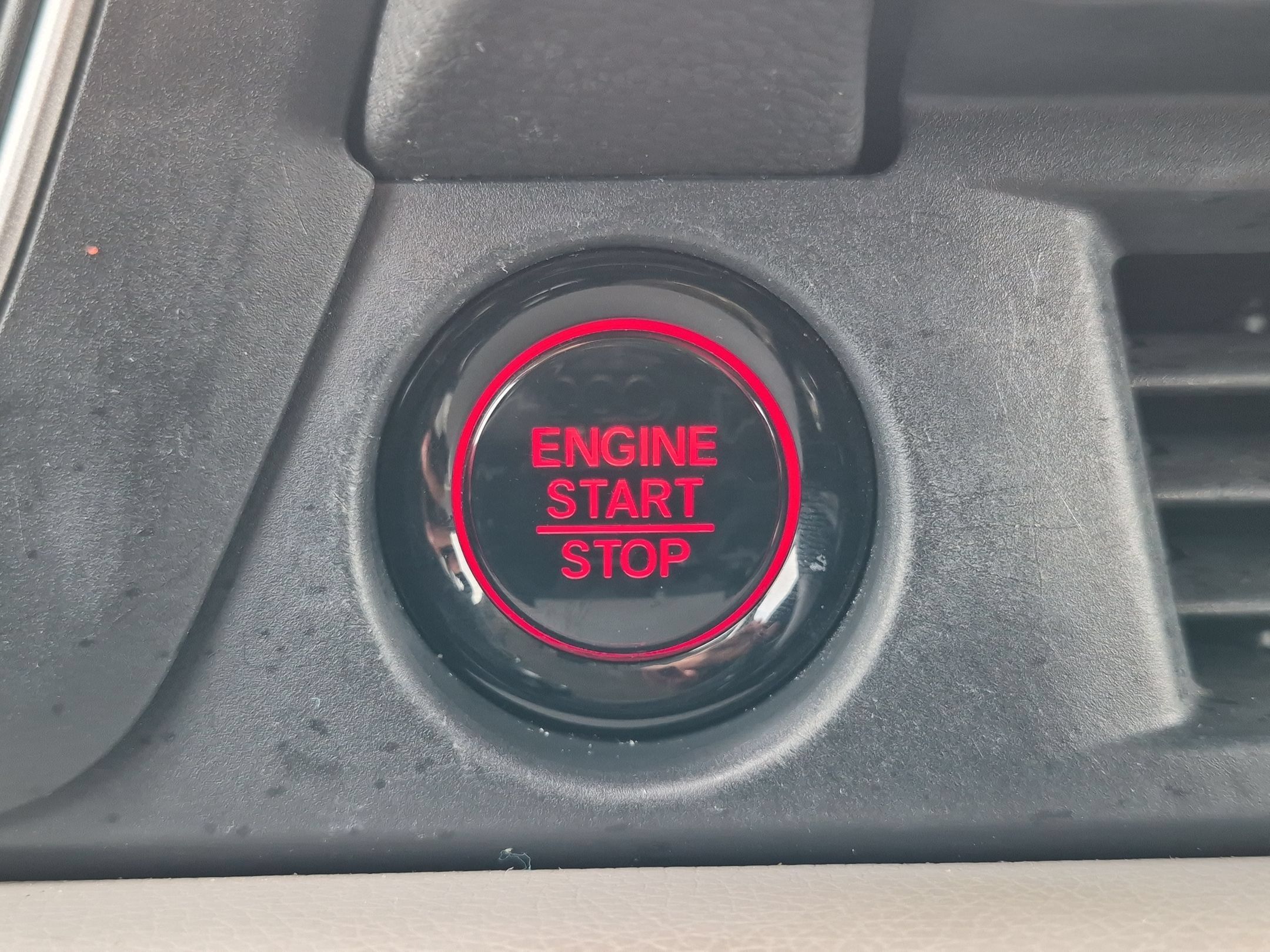 Certified 2023 Honda Pilot Touring image 16