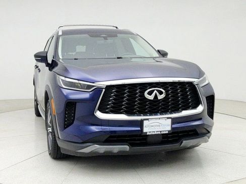 Used 2023 INFINITI QX60 Sensory w/ Vision Package image 2