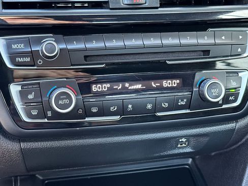 Used 2017 BMW M4 image 24