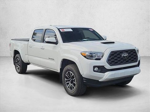 Certified 2022 Toyota Tacoma TRD Sport RWD image 3